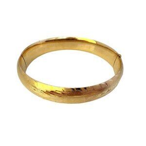 Estate 14kt Gold Brushed & Etched Hinged Bangle Bracelet (A5533)